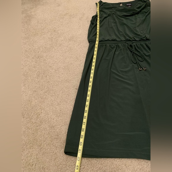 💚🫒🦖 Super CUTE Green Dress 🦖🫒💚 - Picture 15 of 16